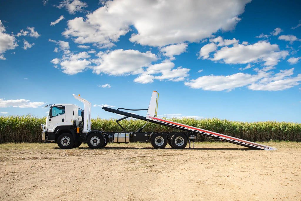 Tilt tray Truck Suited for Mining, Logistics and Construction in Australia